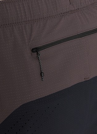  - SOAR RUNNING - Hot Weather Shorts