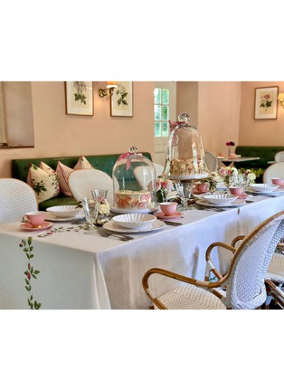 Detail View - Click To Enlarge - SUMMERILL & BISHOP - Rose Trellis Linen Tablecloth