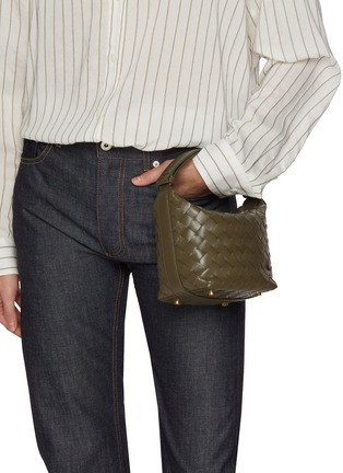 Figure View - Click To Enlarge - BOTTEGA VENETA - Small Wallace Leather Shoulder Bag