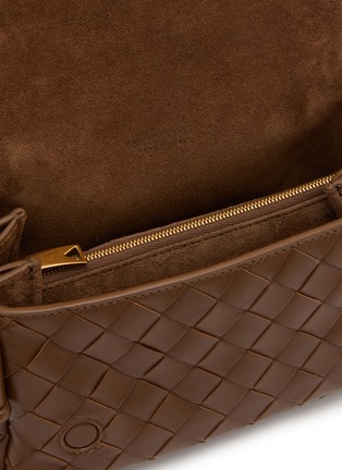 Detail View - Click To Enlarge - BOTTEGA VENETA - Discoteca Leather Flap Pouch
