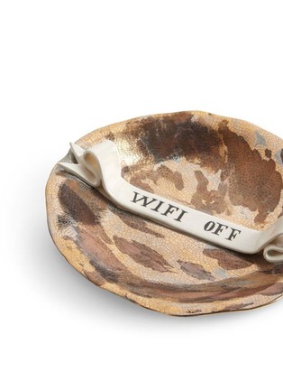Detail View - Click To Enlarge - L'OBJET - X Ruan Hoffmann Wifi Off Plate
