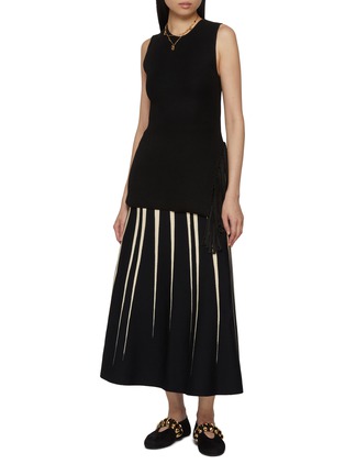 Figure View - Click To Enlarge - PEPA POMBO - Vesa Sleeveless Asymmetrical Fringe Knit Top