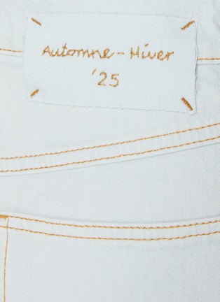  - NACKIYÉ - Borrowen Contrast Topstitch Light Wash Jeans