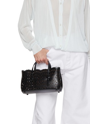 国内発送/送料関税込【alaia】 \"EW 25\" tote bag 45629979mv_999_f.jpg?impolicy=