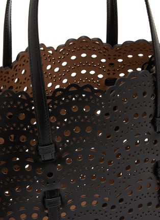 Detail View - Click To Enlarge - ALAÏA - Mina 25 Vienne Wave Leather Bag