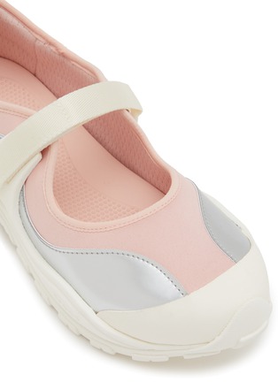 Detail View - Click To Enlarge - CROCS - Crocs Terre Flats