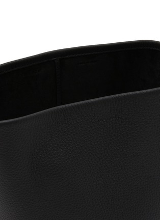 Detail View - Click To Enlarge - THE ROW - Medium N/S Park Grained Leather Tote Bag