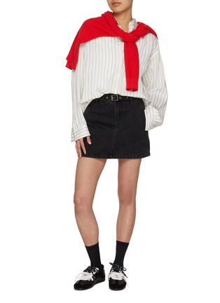 Figure View - Click To Enlarge - MO&CO. - Belted Dark Wash Denim Skirt