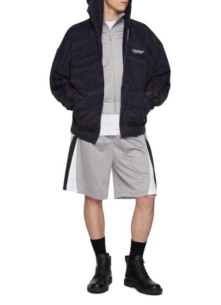 Figure View - Click To Enlarge - WE11DONE - Washed Gothic Logo Cotton Zip Up Hoodie