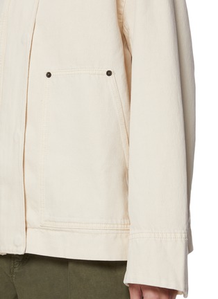 - NOIR - Removable Contrast Collar Denim Jacket