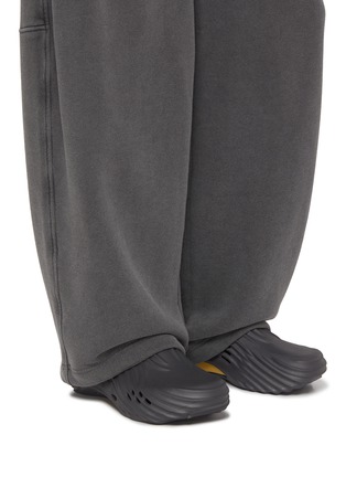 Figure View - Click To Enlarge - CROCS - Echo Wave Clogs