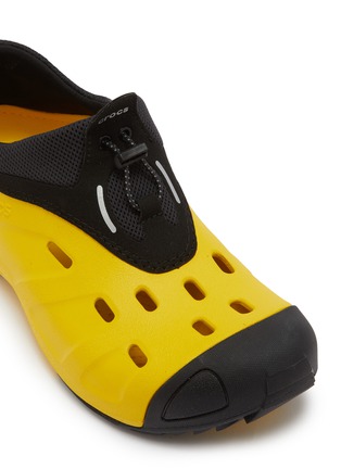 Detail View - Click To Enlarge - CROCS - 504 Quick Trail Low Clogs