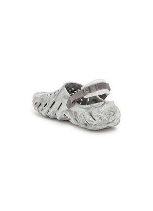  - CROCS - Echo Marbled Clogs