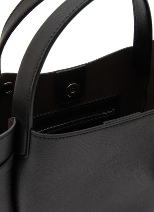 Detail View - Click To Enlarge - JOY GRYSON - Terrasse Leather Shoulder Bag