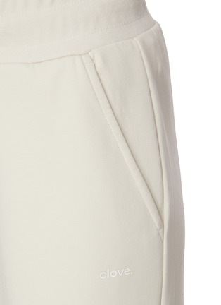  - CLOVE - Straight Leg Sweatpants