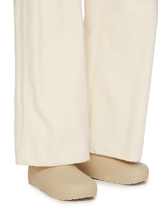 Figure View - Click To Enlarge - CROCS - Classic Energy Clogs