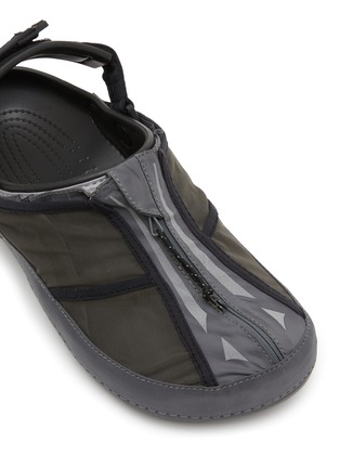 Detail View - Click To Enlarge - CROCS - Classic Energy Running Vest Clogs