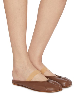 Figure View - Click To Enlarge - MAISON MARGIELA - Tabi Elastic Band Leather Mules