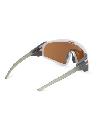 Figure View - Click To Enlarge - OAKLEY - Latch Panel Injected Sunglasses