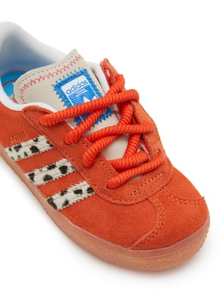 Detail View - Click To Enlarge - ADIDAS - x Disney Pixar Gazelle Low Top Kids Sneakers
