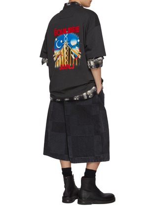Figure View - Click To Enlarge - JUUN.J - Dark Washed Chequered Jacquard Denim Shorts
