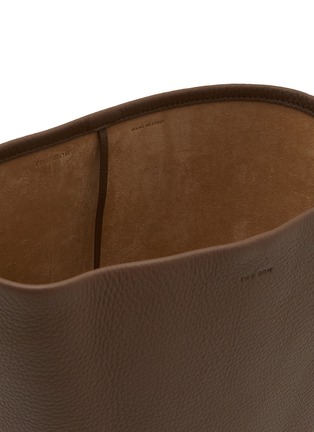 Detail View - Click To Enlarge - THE ROW - Medium N/S Park Grained Leather Tote Bag