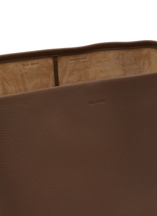 Detail View - Click To Enlarge - THE ROW - Large N/S Park Grained Leather Tote Bag