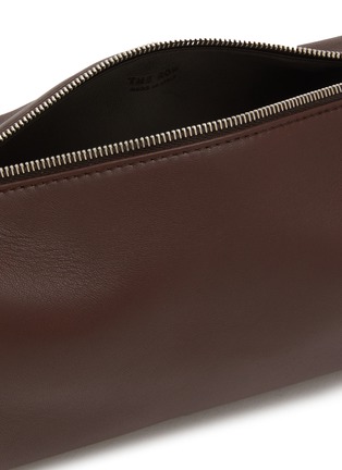Detail View - Click To Enlarge - THE ROW - 90's Leather Bag
