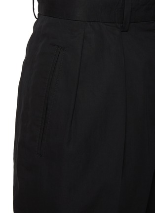  - THE ROW - Dyri Pleated Silk Pants