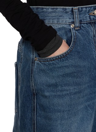  - JUUN.J - Beaded Chain Denim Jeans