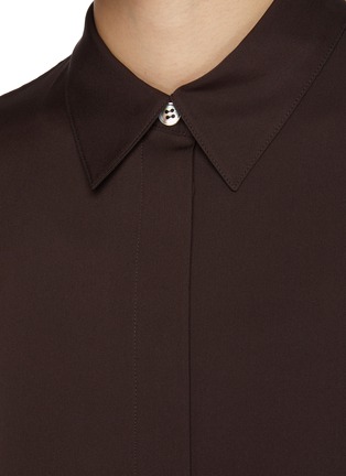  - THEORY - Classic Fitted Silk Shirt