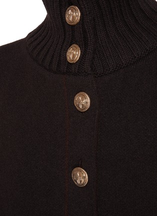  - BARRIE - High Neck Button Up Cape