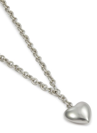 Detail View - Click To Enlarge - ROXANNE ASSOULIN - Puffy Heart Silve Pleated Brass Necklace