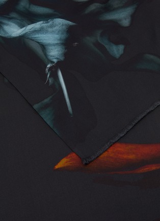 Detail View - Click To Enlarge - DRIES VAN NOTEN - Fabel Floral Print Scarf