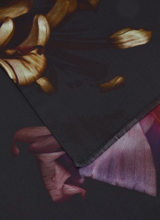 Detail View - Click To Enlarge - DRIES VAN NOTEN - Fabel Floral Print Scarf