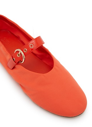 Detail View - Click To Enlarge - PEDDER RED - Beatrice Mary Jane Flats