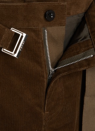  - SACAI - Big Pocket Corduroy Pants