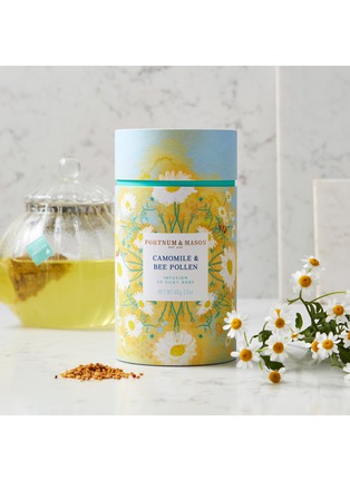 Detail View - Click To Enlarge - FORTNUM & MASON - Camomile & Bee Pollen Infusion Silky Tea Bags