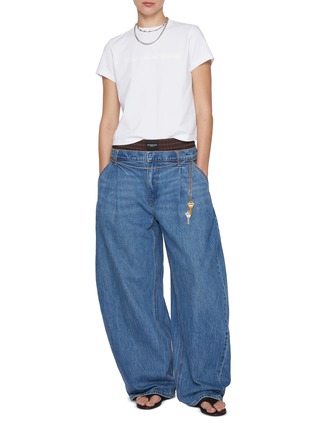 Figure View - Click To Enlarge - ALEXANDERWANG - Prestyle Chain Belt Oversized Medium Wash Jeans