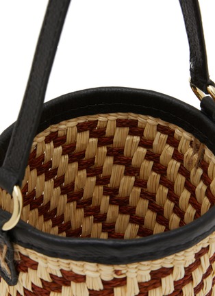 Detail View - Click To Enlarge - SENSI STUDIO - Two Tone Woven Straw Basket Bag