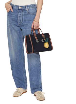 Figure View - Click To Enlarge - ANYA HINDMARCH - Woven Raffia Leather Pineapple Charm