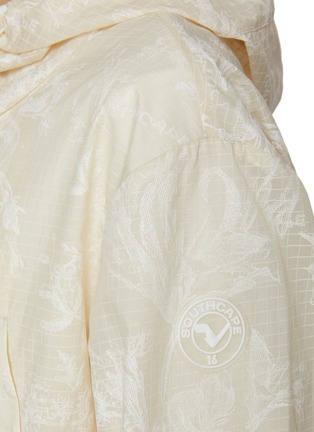  - SOUTHCAPE - Blossom Windbreaker Jacket