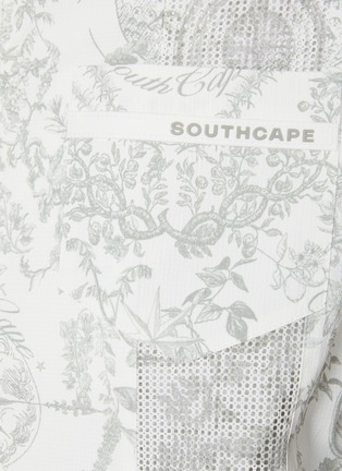  - SOUTHCAPE - Elasticated Hem Zip Up Jacket