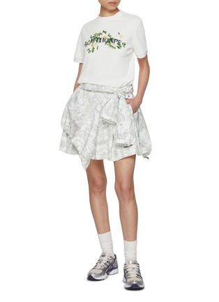 Figure View - Click To Enlarge - SOUTHCAPE - Floral Print Logo Embroidered T-shirt