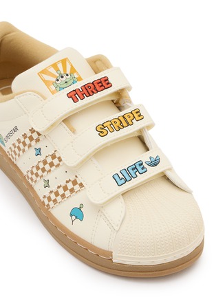 Detail View - Click To Enlarge - ADIDAS - x Disney Pixar Superstar II CF C Velcro Kids' Sneakers