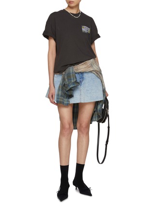 Figure View - Click To Enlarge - WE11DONE - Cassette Tape Chalk Lettering Print Cotton T-Shirt