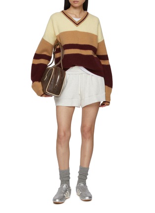 Figure View - Click To Enlarge - CUDDLEUP - V-Neck Colourblock Knit Sweater