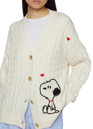  - CHINTI & PARKER - X Peanuts Snoopy Heart Wool Cashmere Cable Knit Cardigan