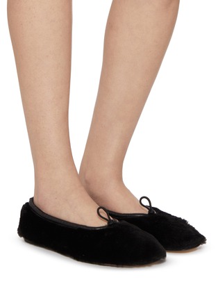 Figure View - Click To Enlarge - HEREU - Puntera Shearling Ballerinas