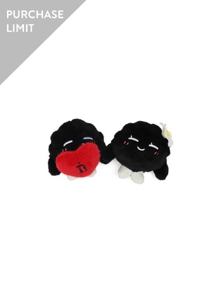 Main View - Click To Enlarge - D.DESIRABLE - x Lane Crawford Cuddling Coal Balls Doll Keychain